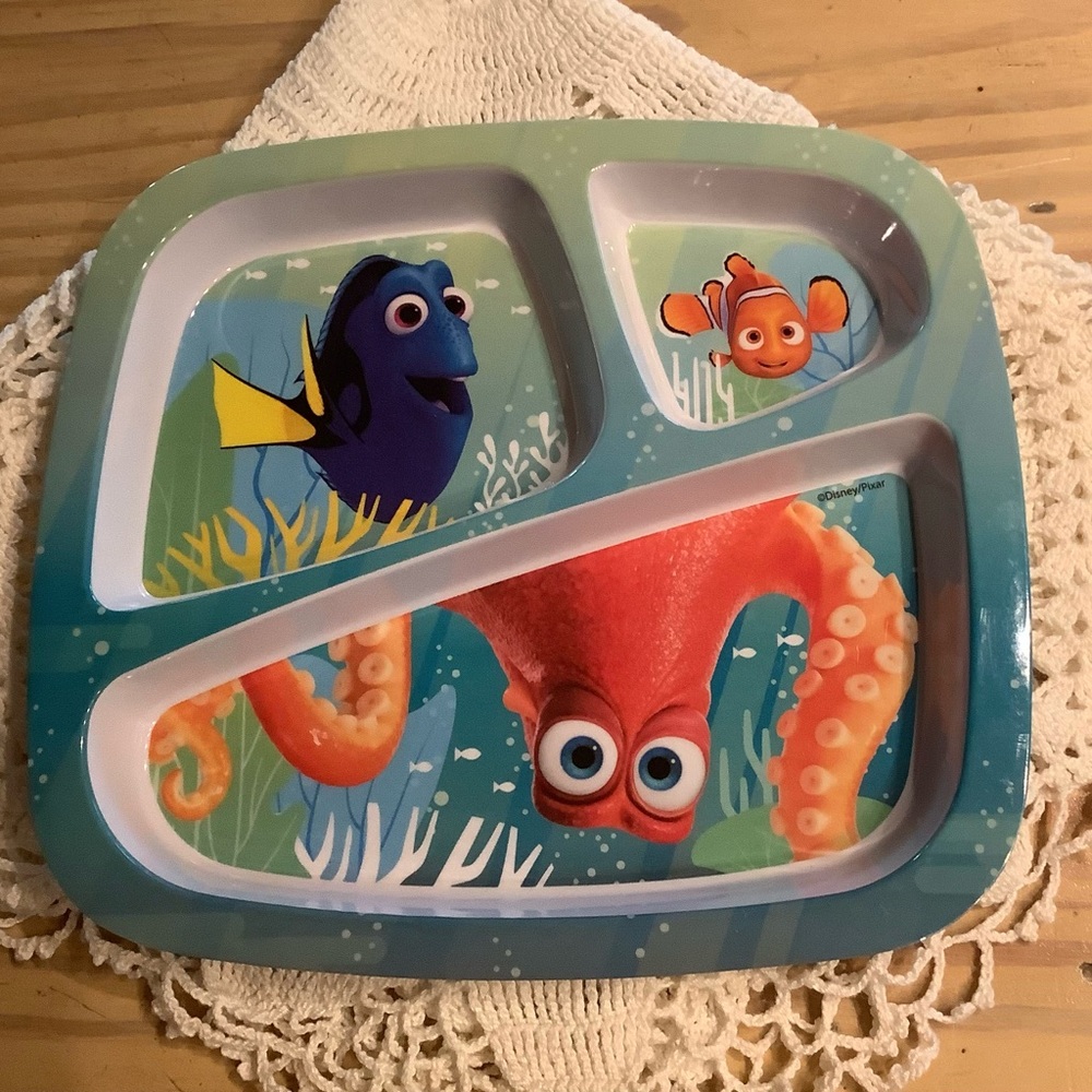 Disney Finding Nemo Melamine Divided Plate by Zak!